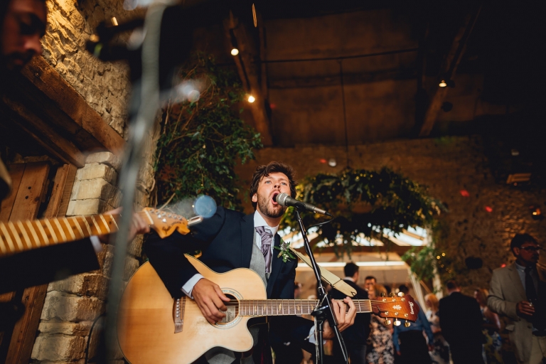 wedding reception guitarist